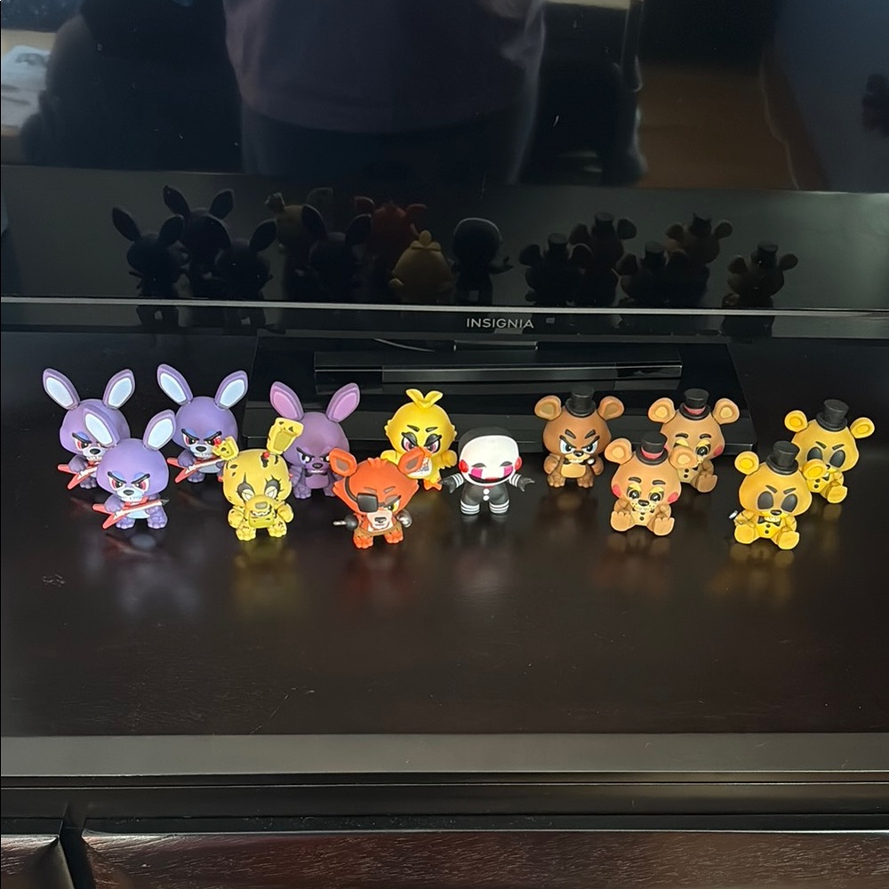 NEW LISTING ✨ Assorted FNaF Funko Mystery Minis